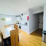 Skyline View Apartment