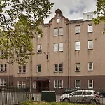 Linton Court Apartment