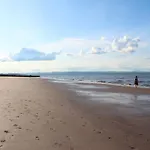 Edinburgh Beachfront B&B