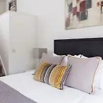Edinburgh Landmarks Apartments