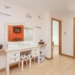 The Anchor Residence