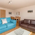 Lochrin Terrace Apartment