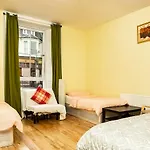 Centre Stay Townhouse