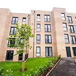 Altido Modern 2Bed Apt With Amazing Views
