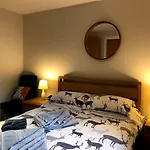 2 Bedroom In Edinburgh Old Town