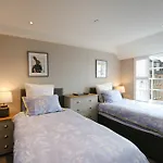City Element Suite Edinburgh