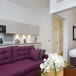 Destiny Scotland - Princes St Residence