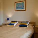 Bright 1 Bedroom Apartment In Edinburgh