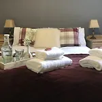Edinburgh Old Town Apartment