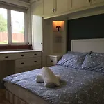 Edinburgh Mid Liberton Villa