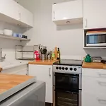 Henderson Row - Cosy New Town Apt 10 Minutes Walk From Princes St