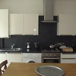 Edinburgh Central Apartment - 1F1 Worlds End Close