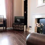2 Bedroom Central Apartment