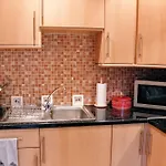 1 Bedroom Apartment In Central Edinburgh