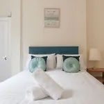 Canonmills Apartment