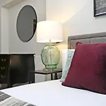 Joivy Beautiful 2 Bed Flat On The Royal Mile