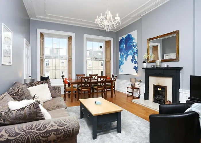 Joivy Delightful 3-Bed Flat Near Inverleith Park