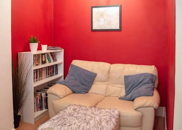 One Bed Flat - Great City Centre Location