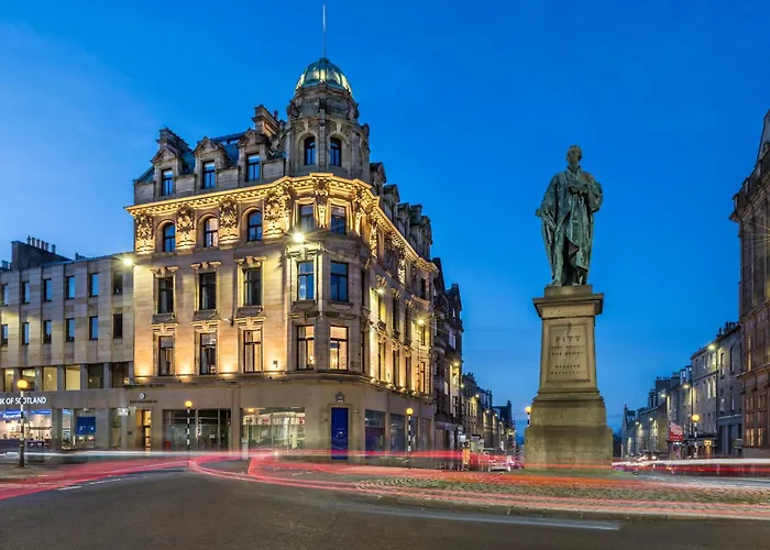 Righ Residences - George Street