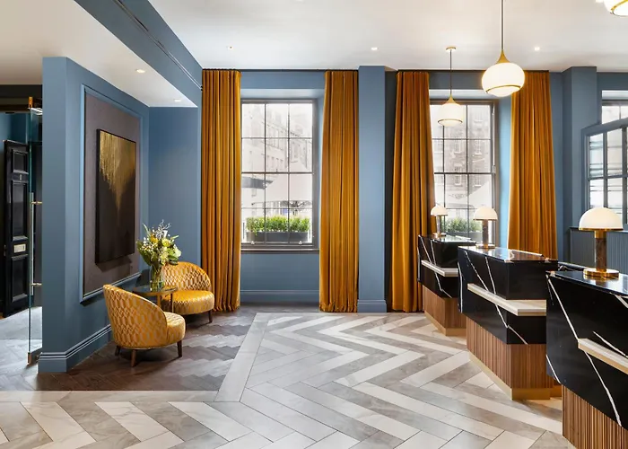 Courtyard By Marriott Edinburgh