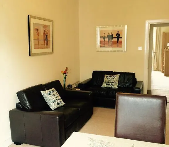 East Fountainbridge Apartment