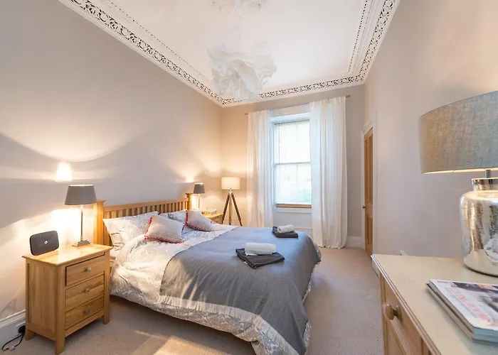 Dean Terrace Apartment