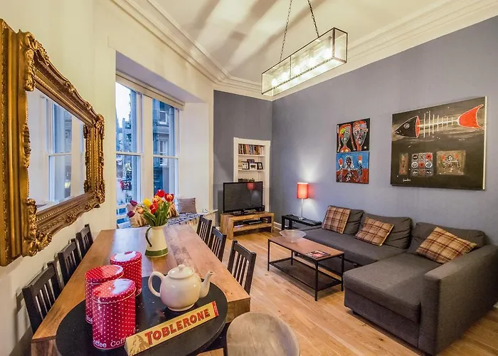 Edinburgh Art Apartments
