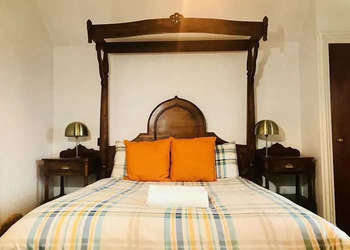 Iholiday Hotel