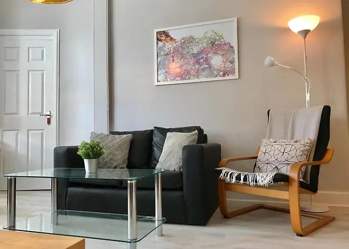 Easter Road Edinburgh Apartment