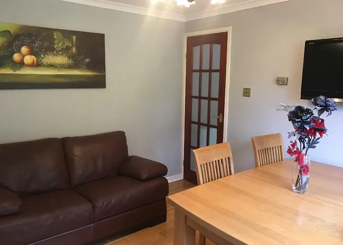Edinburgh Mid Liberton Villa