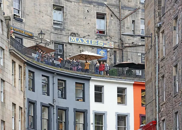 The Castle Hub