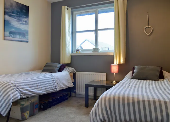 2 Bedroom Flat Near Murrayfield Stadium