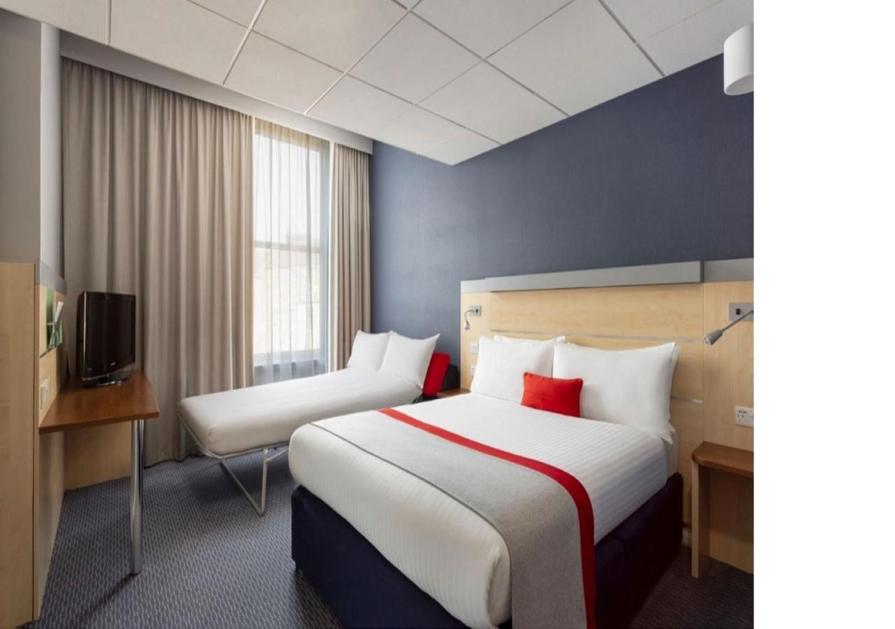 Express Centre By Ihg