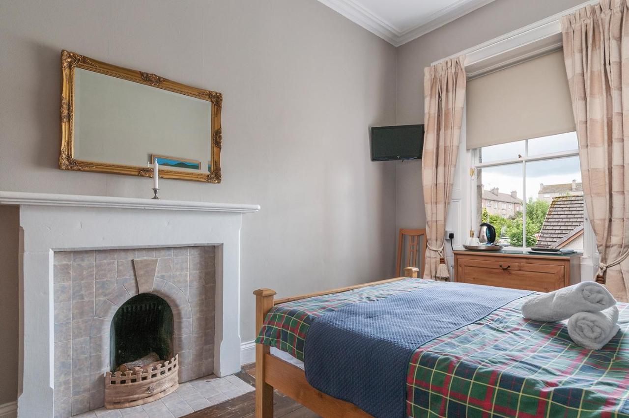 Aynetree Guest house 3*