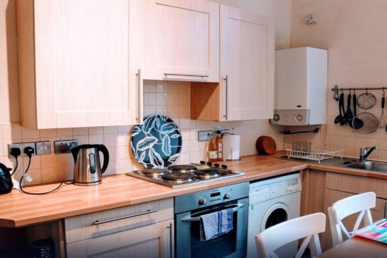 Apartment 2 Bedroom Flat In The New Town *