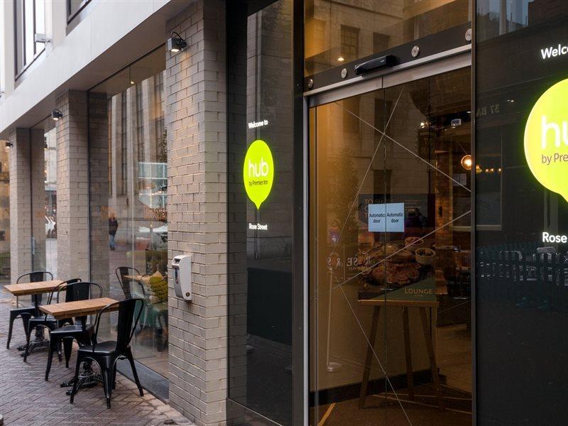 Hub Centre, Rose Street Hotel 3*