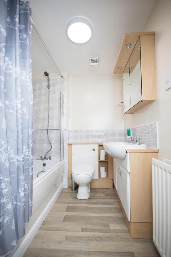 Lochend Serviced * EDI