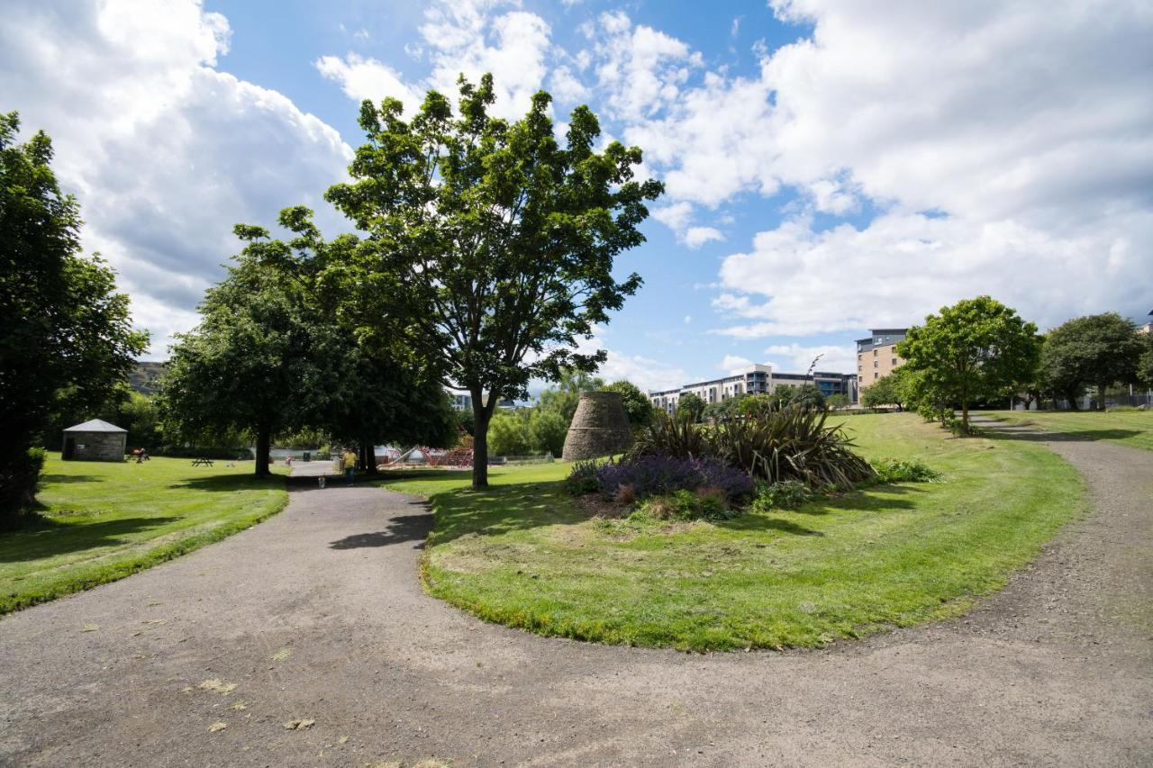 Lochend Serviced * EDI