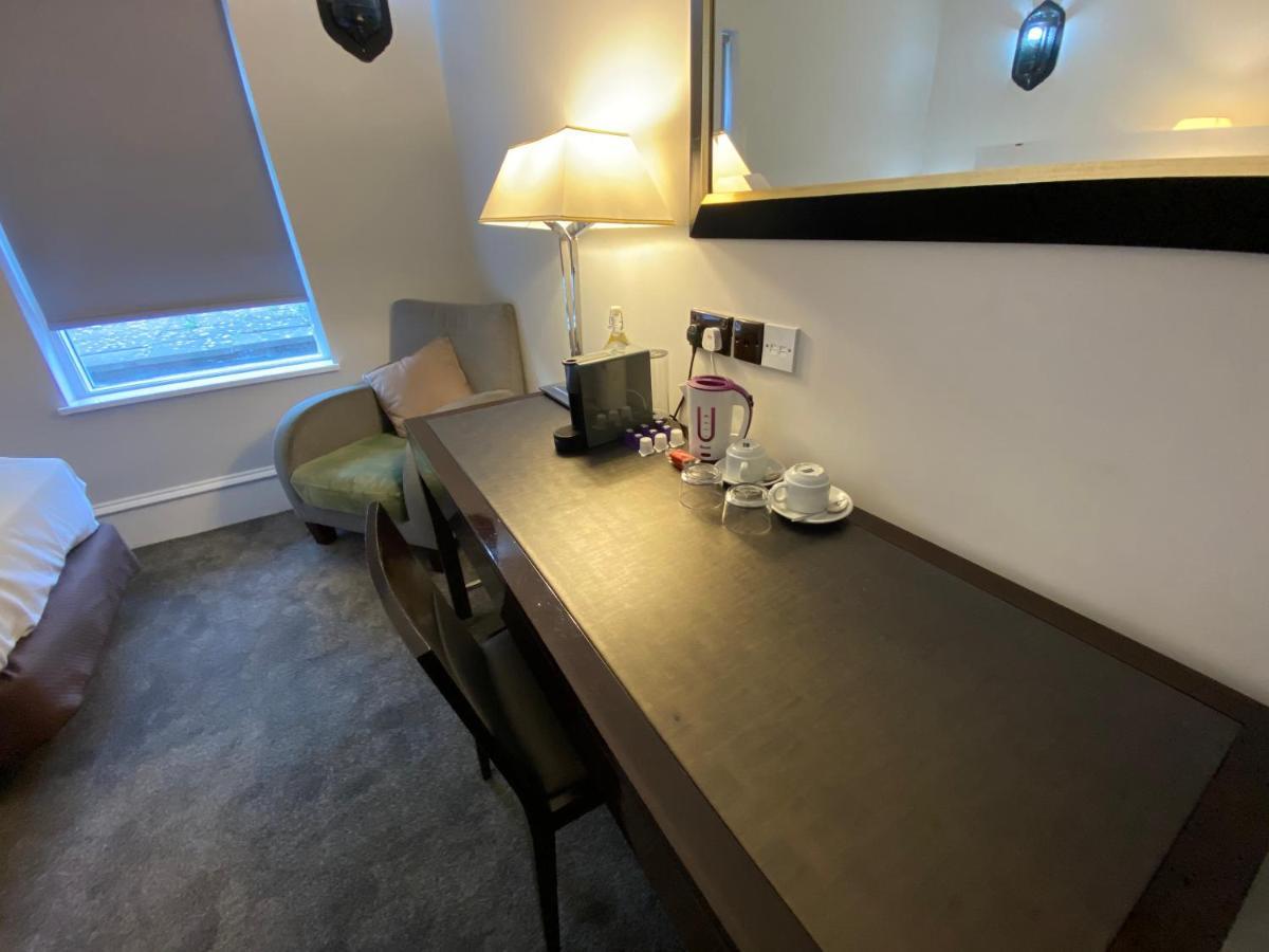No6 West Coates Edinburgh