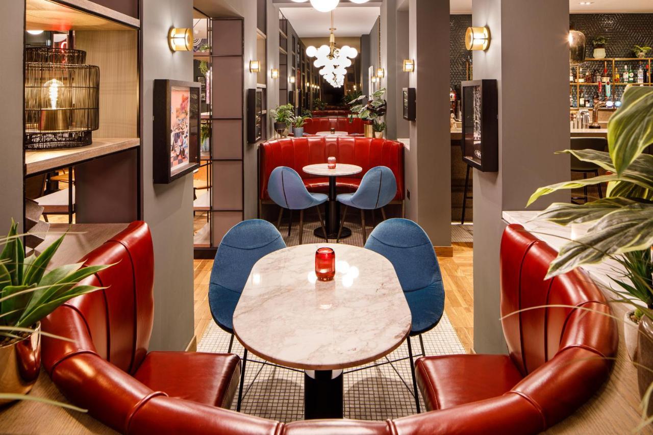 Ibis Styles St Andrew Square Hotel 3*