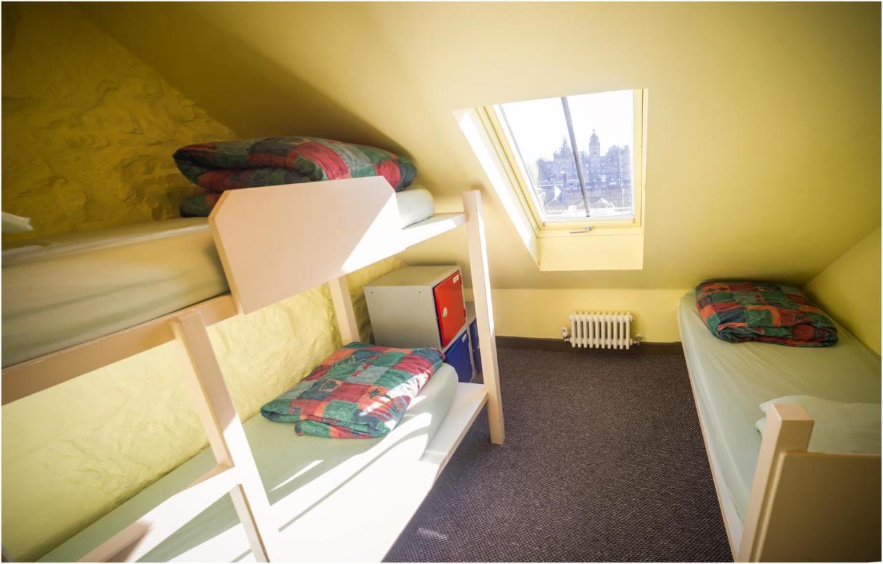 Castle Rock Hostel *
