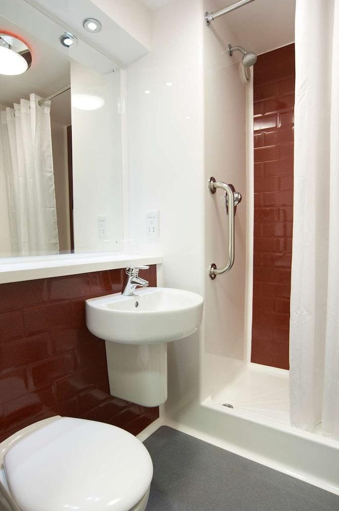 Hotel Travelodge Cameron Toll 3*