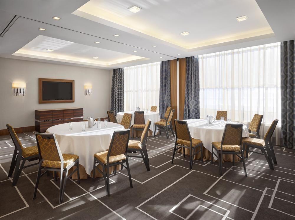 Sheraton Grand & Hotel 5*