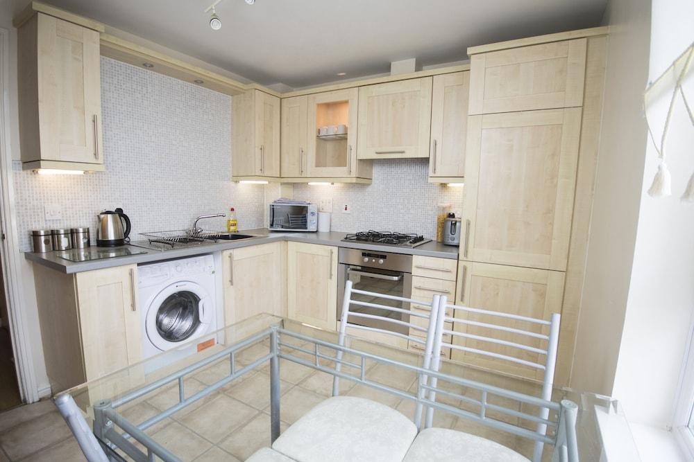 Lochend Serviced * EDI