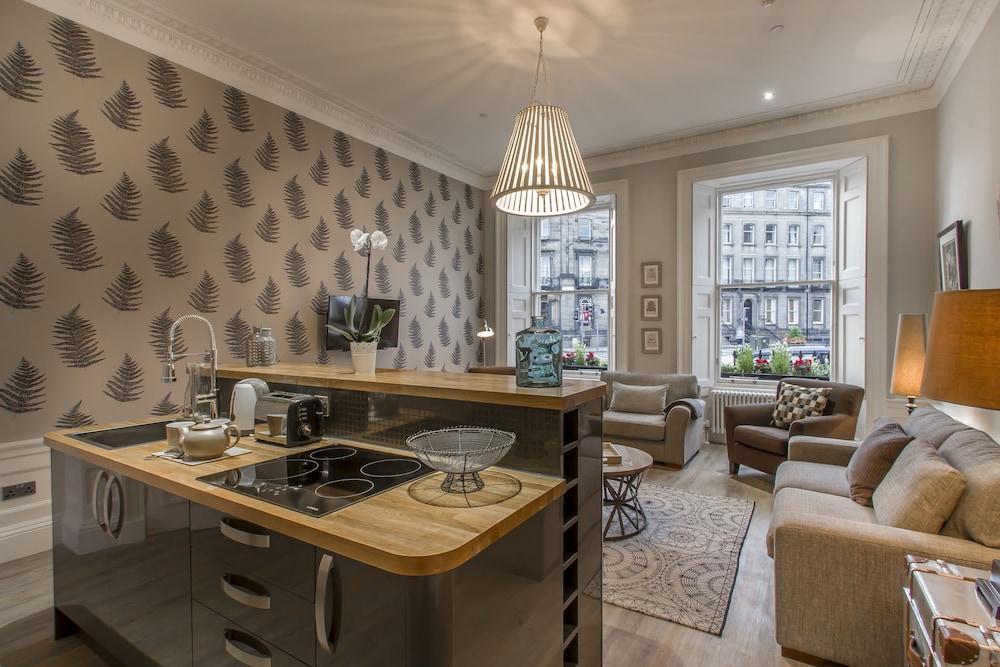 Hub By Premier Haymarket Edinburgh