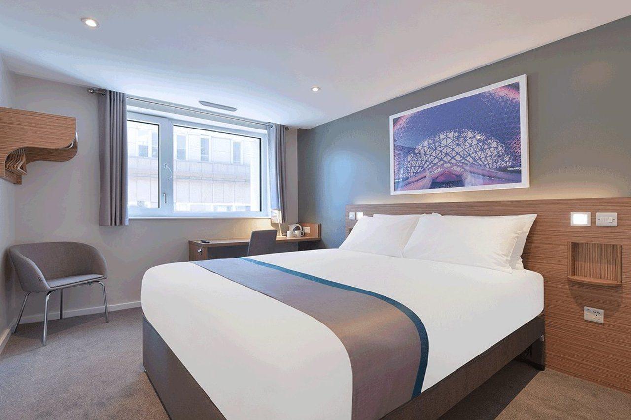 Hotel Travelodge Park 3*