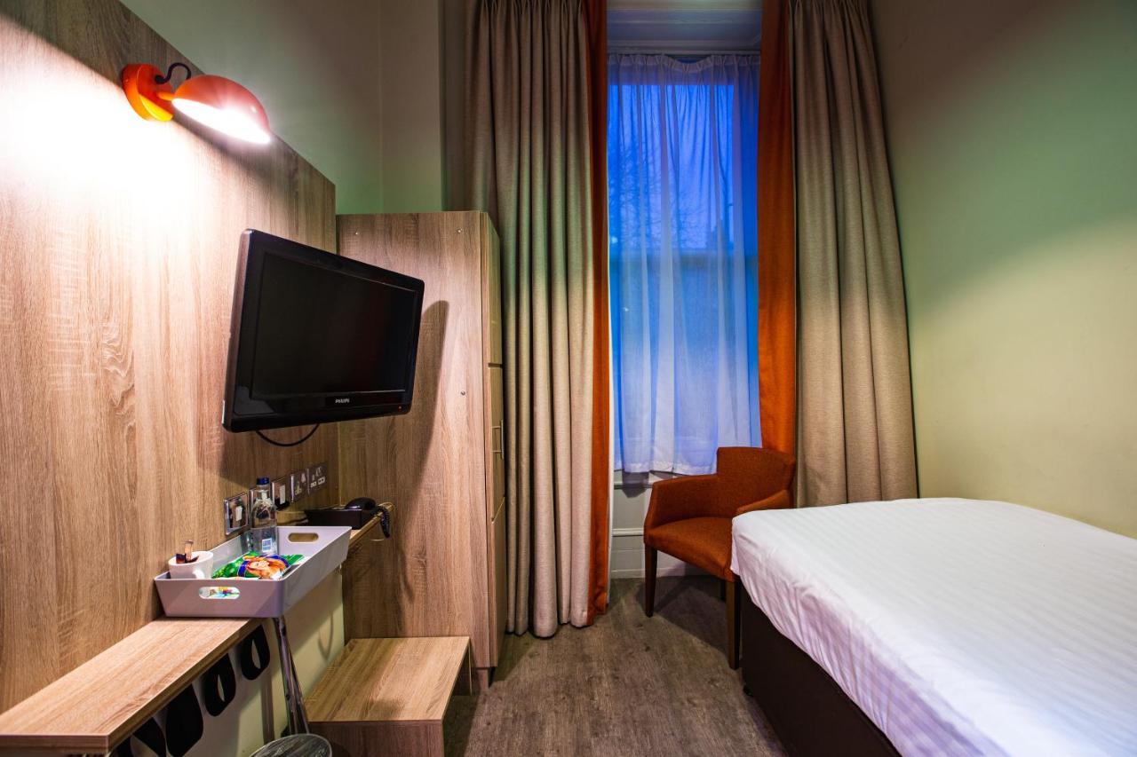 Cairn & Aparthotel EDI