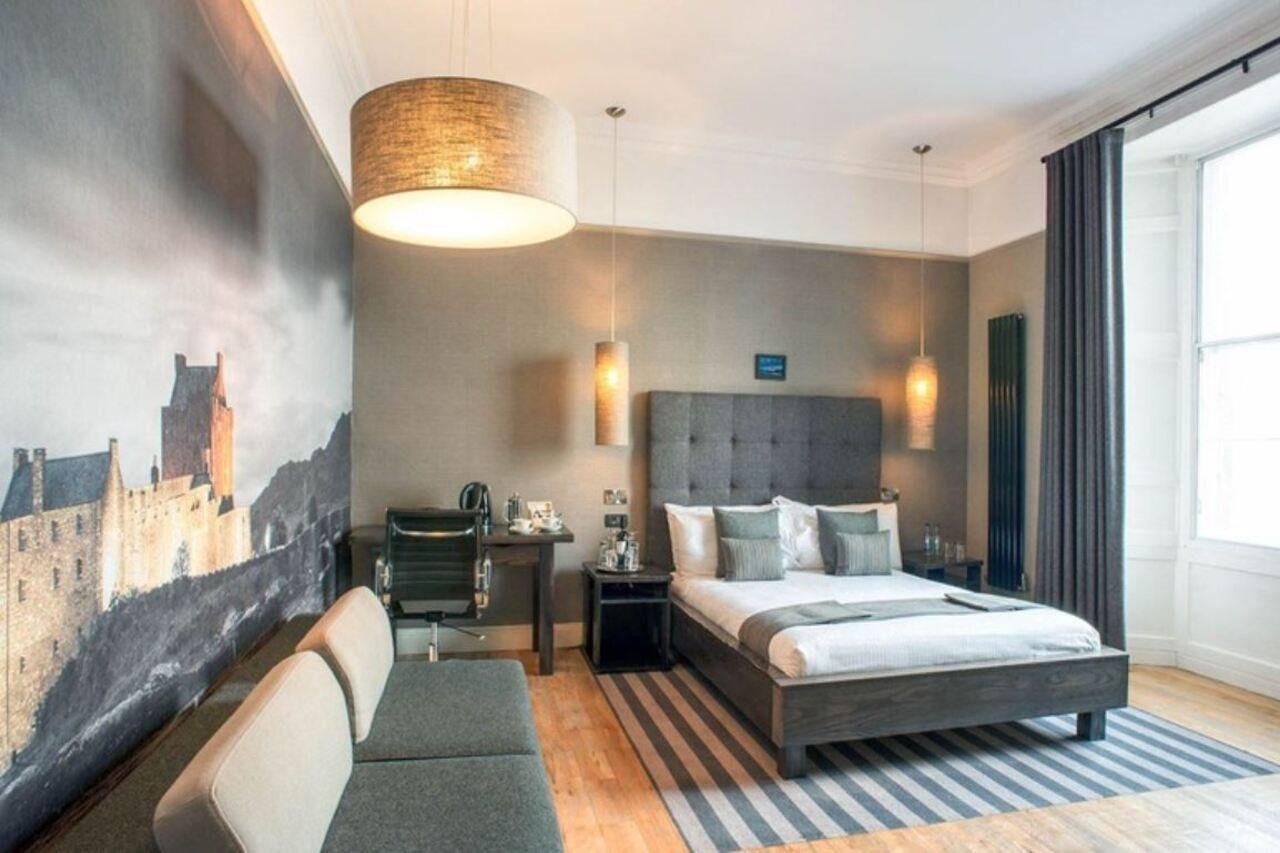 & Picardy Place Hotel 4*