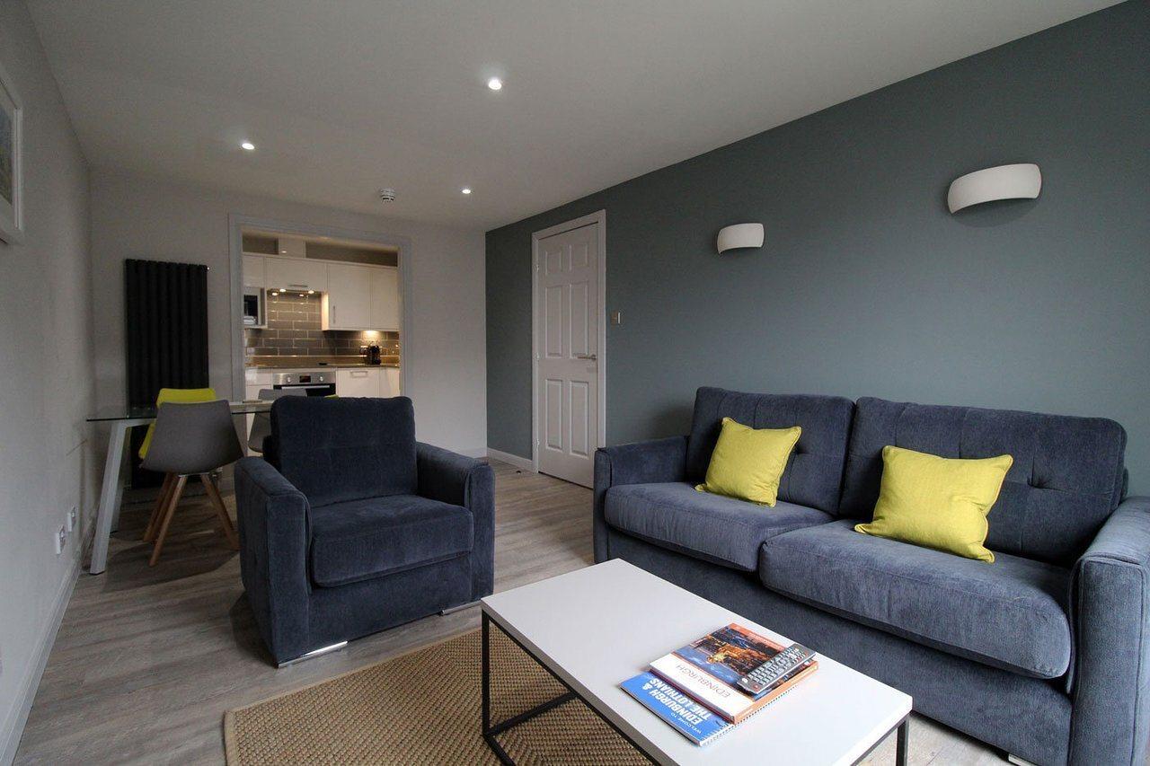Fountain Court - Grove Executive 4*