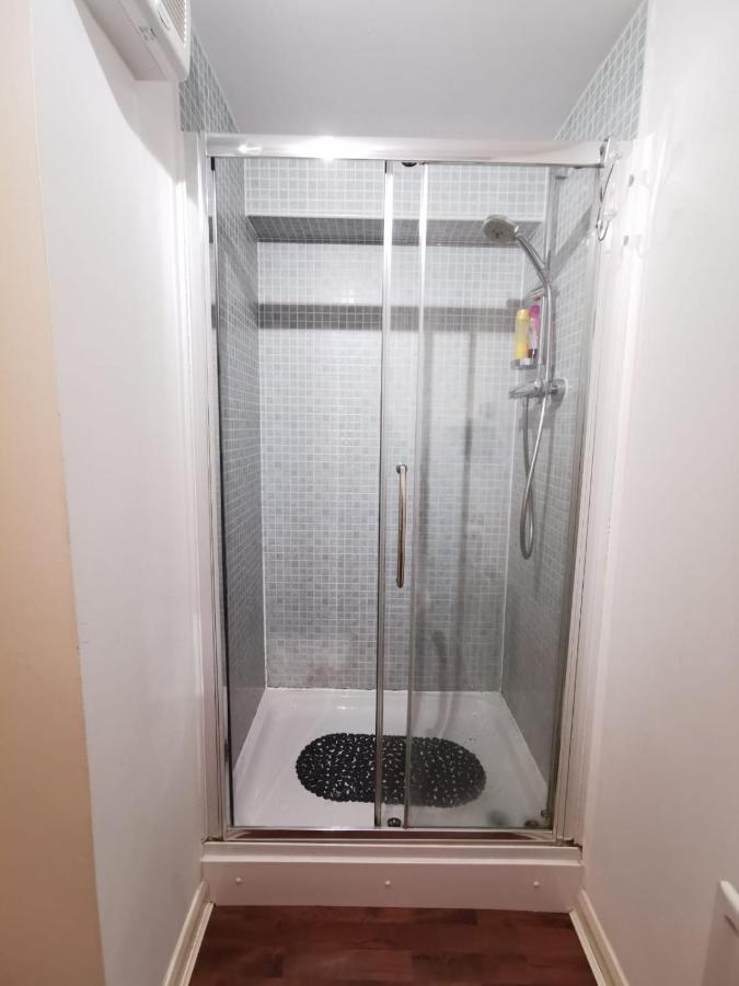 Modern 2 Bedrooms Flat Near Citycentre Sleep For 6 Apartment Edinburgh